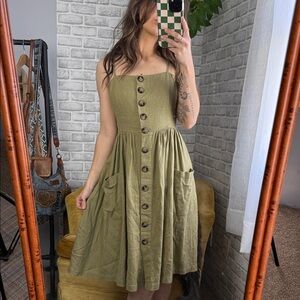 Forever 21 // Green Button-Front Dress